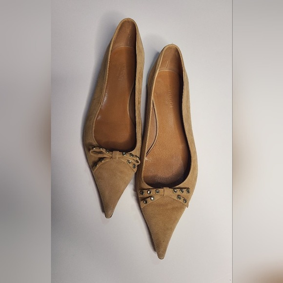 Gucci tan suede flats - Picture 2 of 7